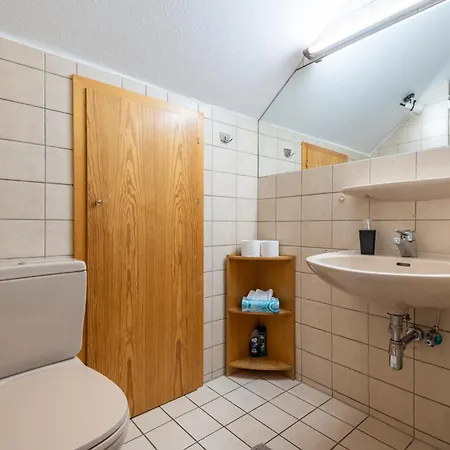 아파트 Hirsch Stadt 7 - Parkplatz - Fensterfront - Stadtblick